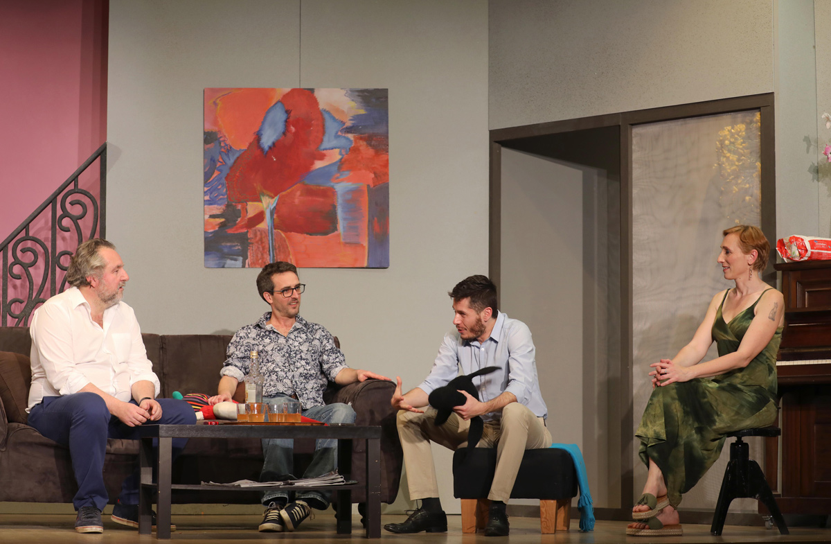 Ça chauffe pour LA NOUVELLE au Théâtre des Salinières