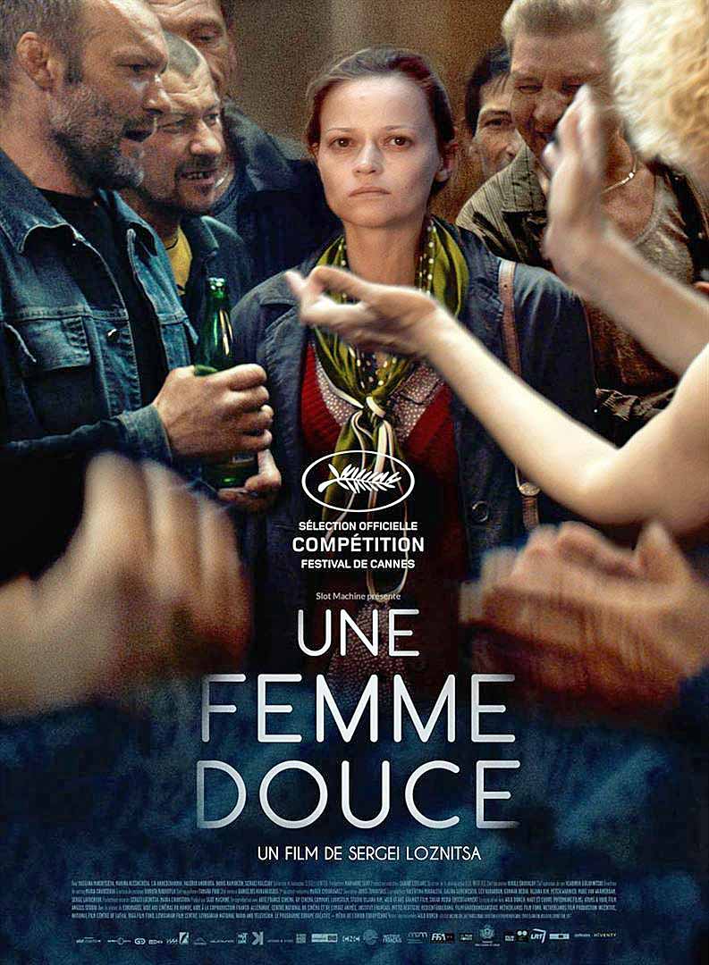 UNE FEMME DOUCE