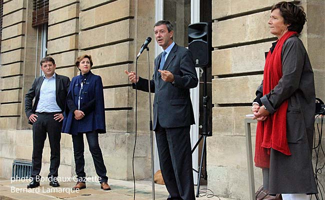Fabrice Pezziardi, Nicole Rascle, Olivier Dugrip lors de sa prise de parole et Arielle Piazza