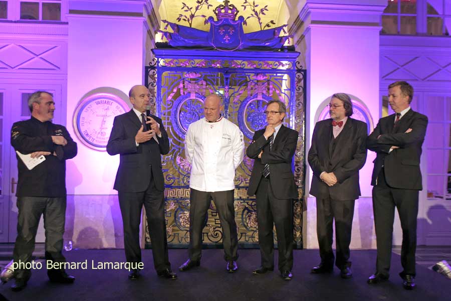 Vincent Poussard, Alain Juppé, Philippe Etchebest, Bernard Séverin, Yves Petitjean et Domique Babin