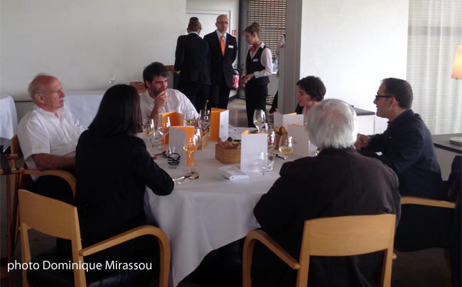 L'intérieur du restaurant L'intérieur du restaurant