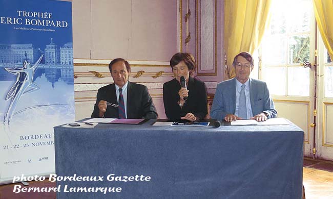 Didier Gailhaguet, Arielle Piazza et Eric Bompard lors de la présentation du Trophée Bompard