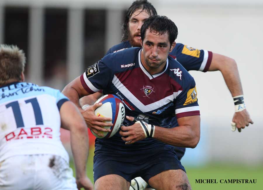Louis-Benoit Madaule face à O'Connor et suivi par Chalmers