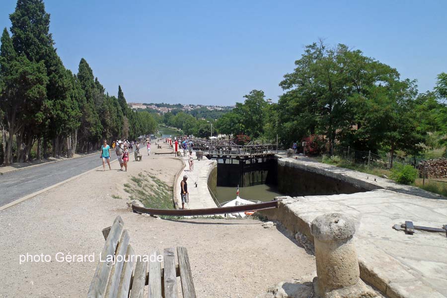 Echelle d'écluses de Fonserannes (Béziers)