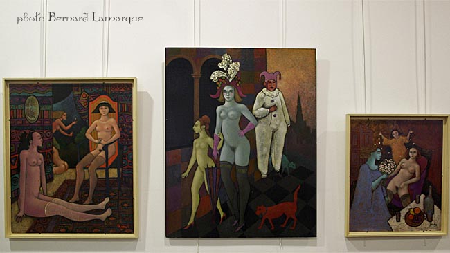Trois tableaux de Georges Braem accrochés à la galerie Axiome