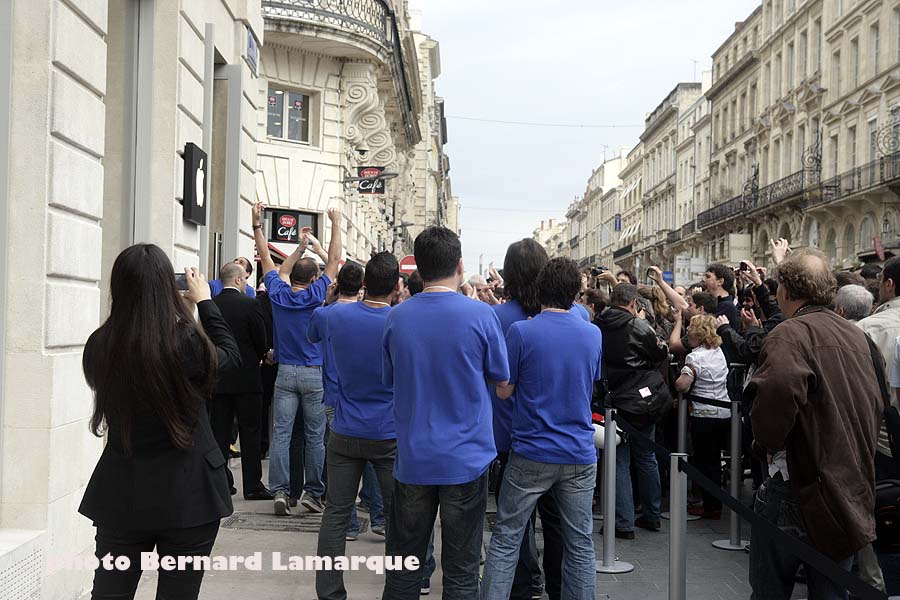 L'Apple Store Sainte Catherine est ouvert depuis ce matin 10h00