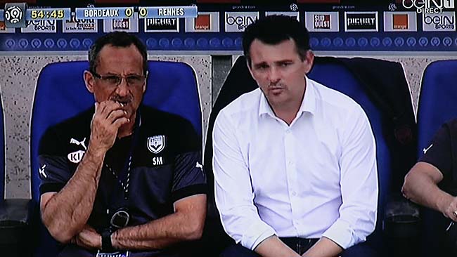 Willy Sagnol sur le banc de touche
