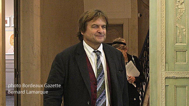 Bertrand Vergely visite le centre culturel Bertrand Vergely visite le centre culturel