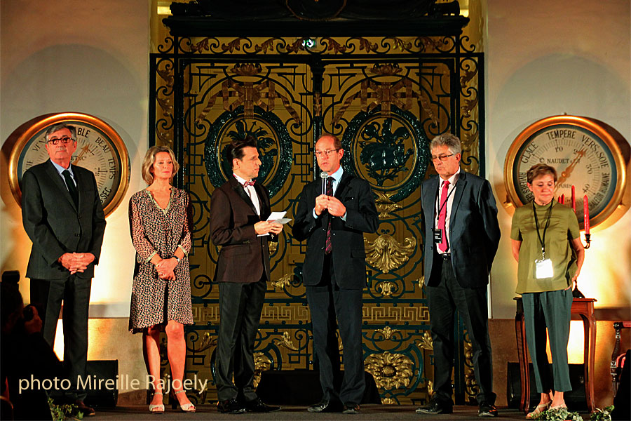 Alan Sichel au micro