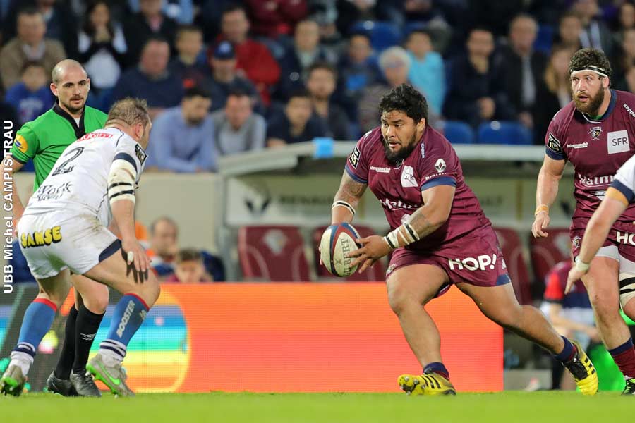 Sebastien Taofifenua comme un trois quart