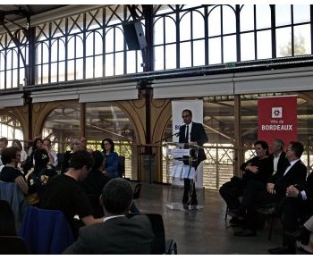 Bordeaux : Cazenave accélère, des résultats attendus d'ici l'été