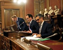 Bordeaux : Cazenave déjà bousculé sur sa méthode