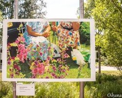 Martin Parr révèle nos rituels sociaux à la Cité du Vin