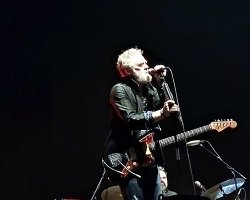 Mort de Glen Hansard : la voix des rues qui faisait lever les salles