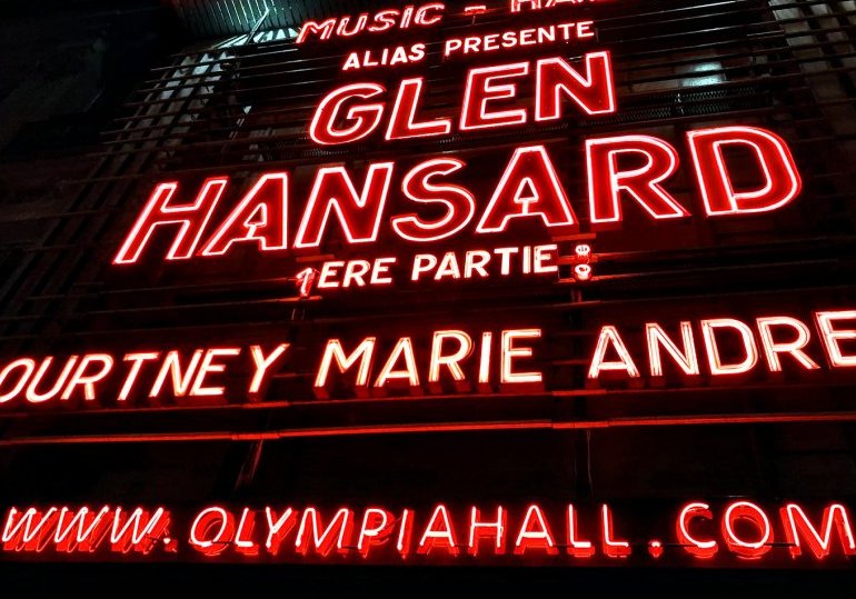 Glen Hansard à L'Olympia : le conteur folk fait lever Paris