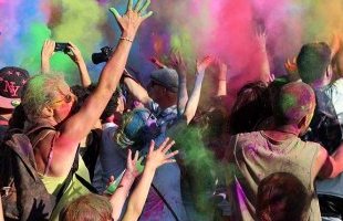 Dream Colors Time place des Quinconces