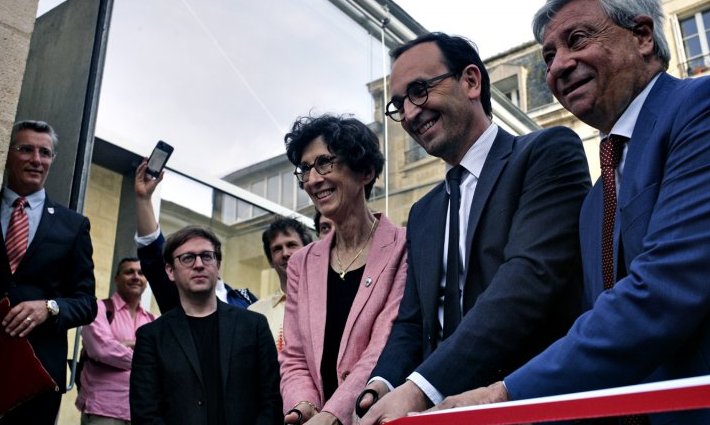 Bordeaux : le MADD rouvre enfin, devant une foule dense.