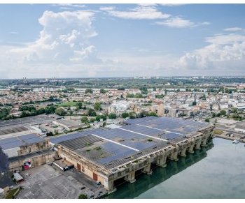 La Base sous-marine de Bordeaux se prépare à accueillir l'un des plus grands toits solaires de France