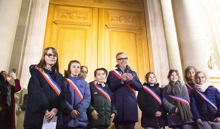 Bordeaux : retour en images sur l'inauguration de la nouvelle porte de l'Hôtel de Ville