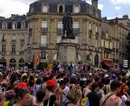 À Bordeaux, la Marche des Fiertés fête ses 30 ans