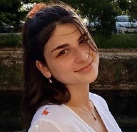 Flore Vanthournout