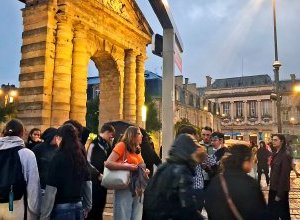 Fin de manifestation place de la Place de la Victoire à Bordeaux