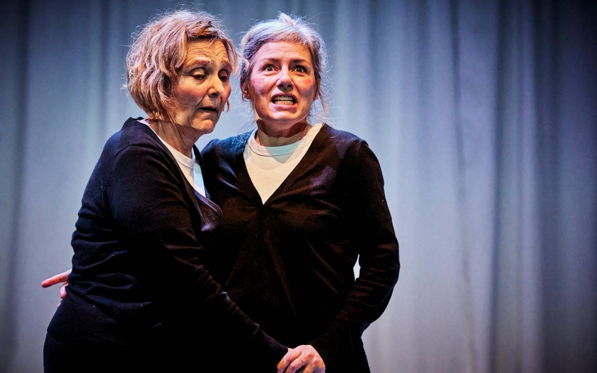 Les Bonnes… Jean Genet, c'est à voir assurément !