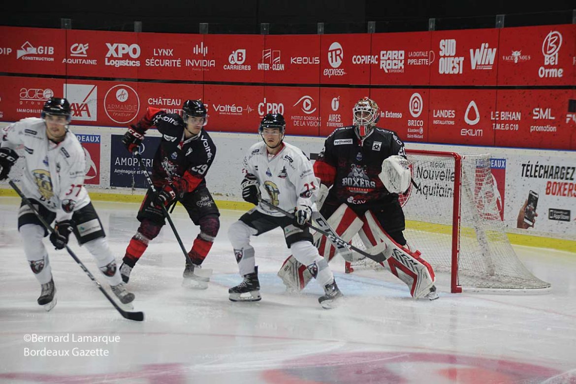 Les Boxers se reprennent sur leur glace