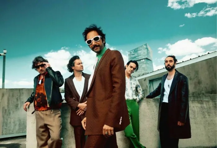 Feu ! Chatterton en concert à Bordeaux